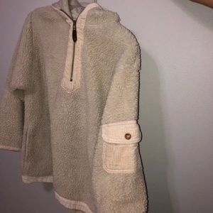 GAP Fluffy Sherpa sweater